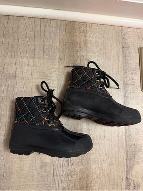 Rainbow Threaded Sperry Boots